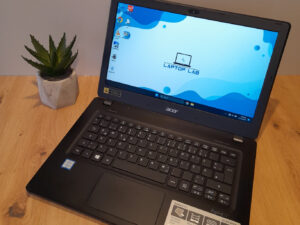 Laptop Second Hand Acer V3-372 - 13.3inch FHD Intel i5 6267U 4GB RAM 240GB SSD Windows 11 Refurbished