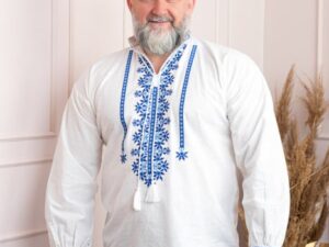 Camasa barbateasca traditionala alba cu motiv floral albastru Dragos