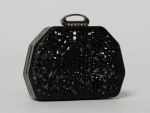 Clutch negru elegant metalic cu strasuri si pietre decorative