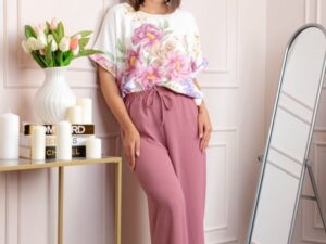 Compleu dama Deborah cu bluza vaporoasa si pantaloni largi - Roz pudrat