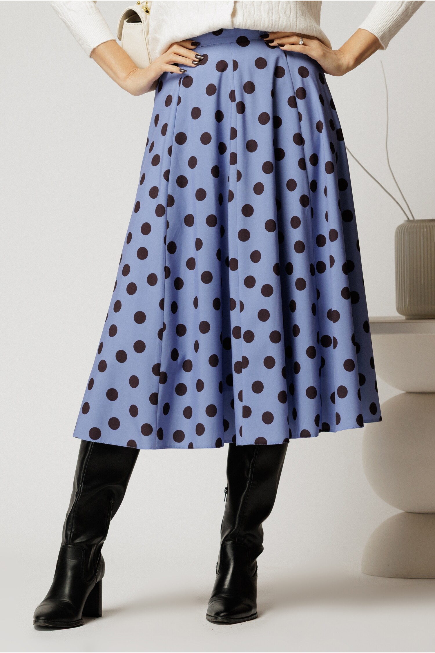 Reducere 70% - Fusta DY Fashion midi din voal plin bleu cu buline 1 Fusta DY Fashion midi din voal plin bleu cu buline