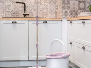 Set cu mop rotativ Speed Max