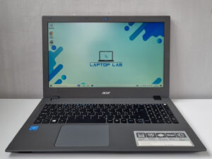Laptop Second Hand Acer Aspire E5-573-C55W - 15.6inch Intel Celeron 2957U 4GB RAM 240GB SSD Windows 10 Refurbished