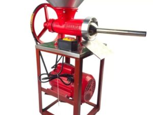 Masina de tocat carne German Meister nr 32 cu motor 1