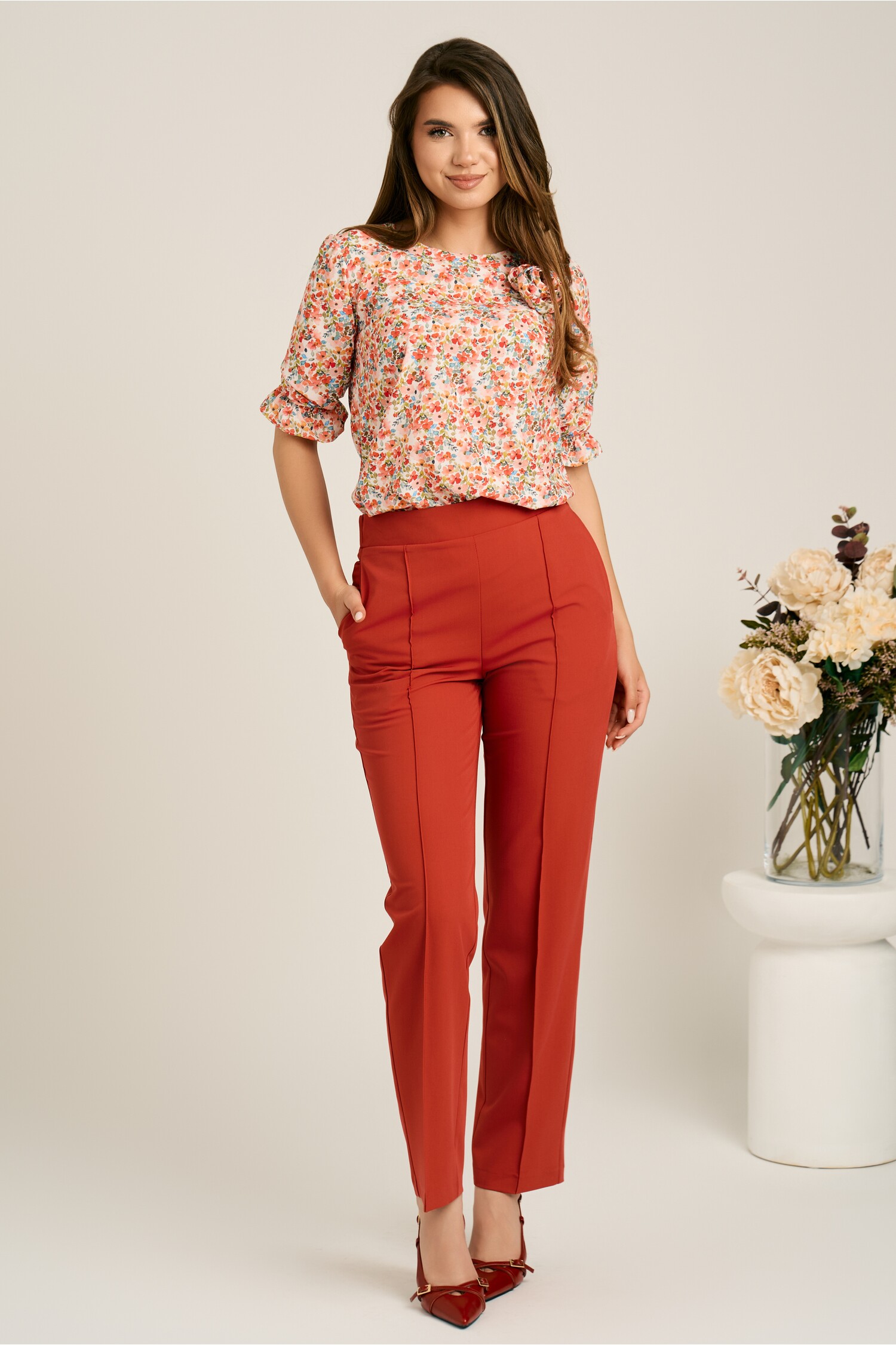 Reducere 70% - Pantaloni DY Fashion office din stofa rosii cu dunga 1 Pantaloni DY Fashion office din stofa rosii cu dunga