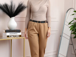 Pantaloni grosi Nancy cu curea reglabila si buzunare functionale - Camel