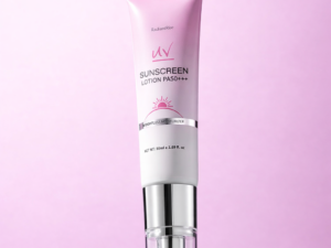 Cremă facială iluminatoare pentru hidratare și strălucire naturală – ten uniform și radiant