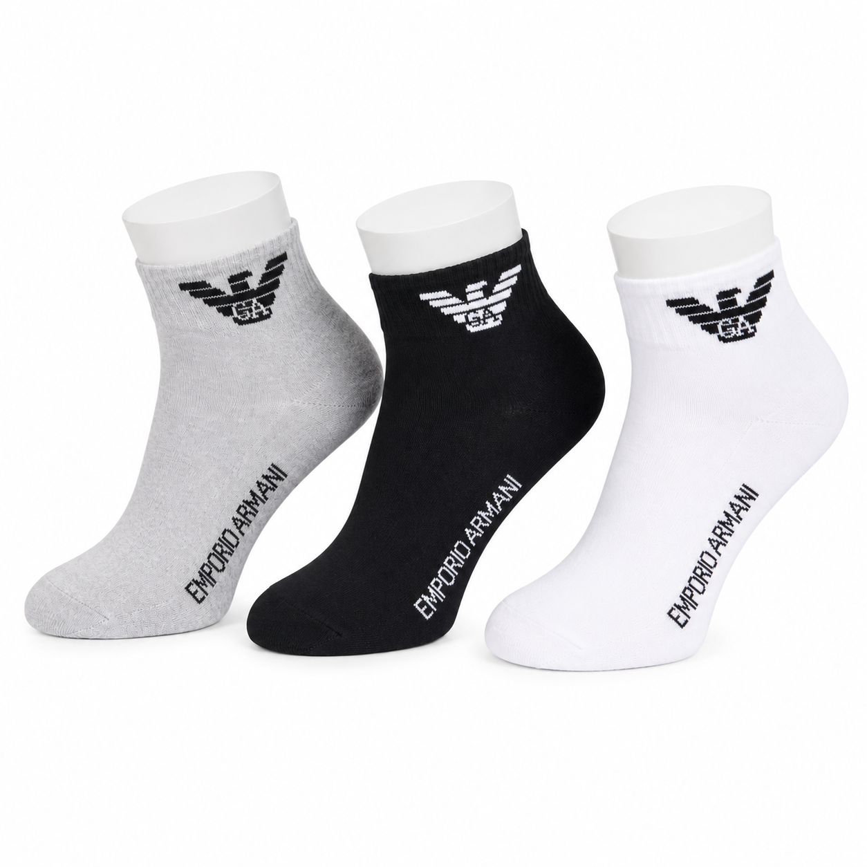 Reducere 74% - Set de 3 Sosete EMPORIO ARMANI, Alb, Negru, Gri, Marimea 41-46 1 Set de 3 Sosete EMPORIO ARMANI
