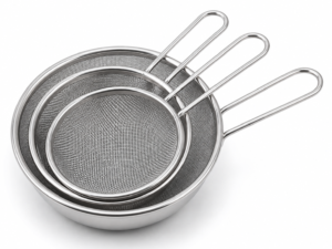 Set 3 strecuratori fine din inox cu maner dimensiuni diferite