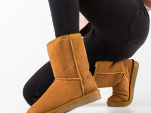 Cizme tip Ug Helsinki Camel