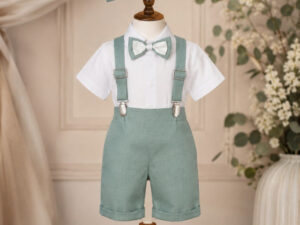 Costum vara baietel