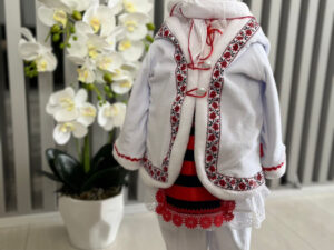 Compleu traditional Fetita 2