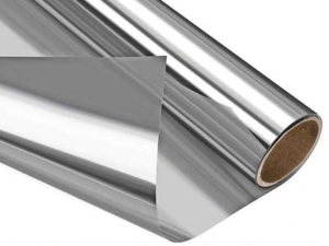 Folie Reflexiva protectie Geamuri montare pe interior cu efect de oglinda si protectie solara UV Argintie 45 x 300 cm