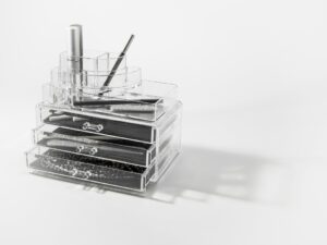 Reducere 63% - Organizator pentru cosmetice cu 3 sertare Compactor