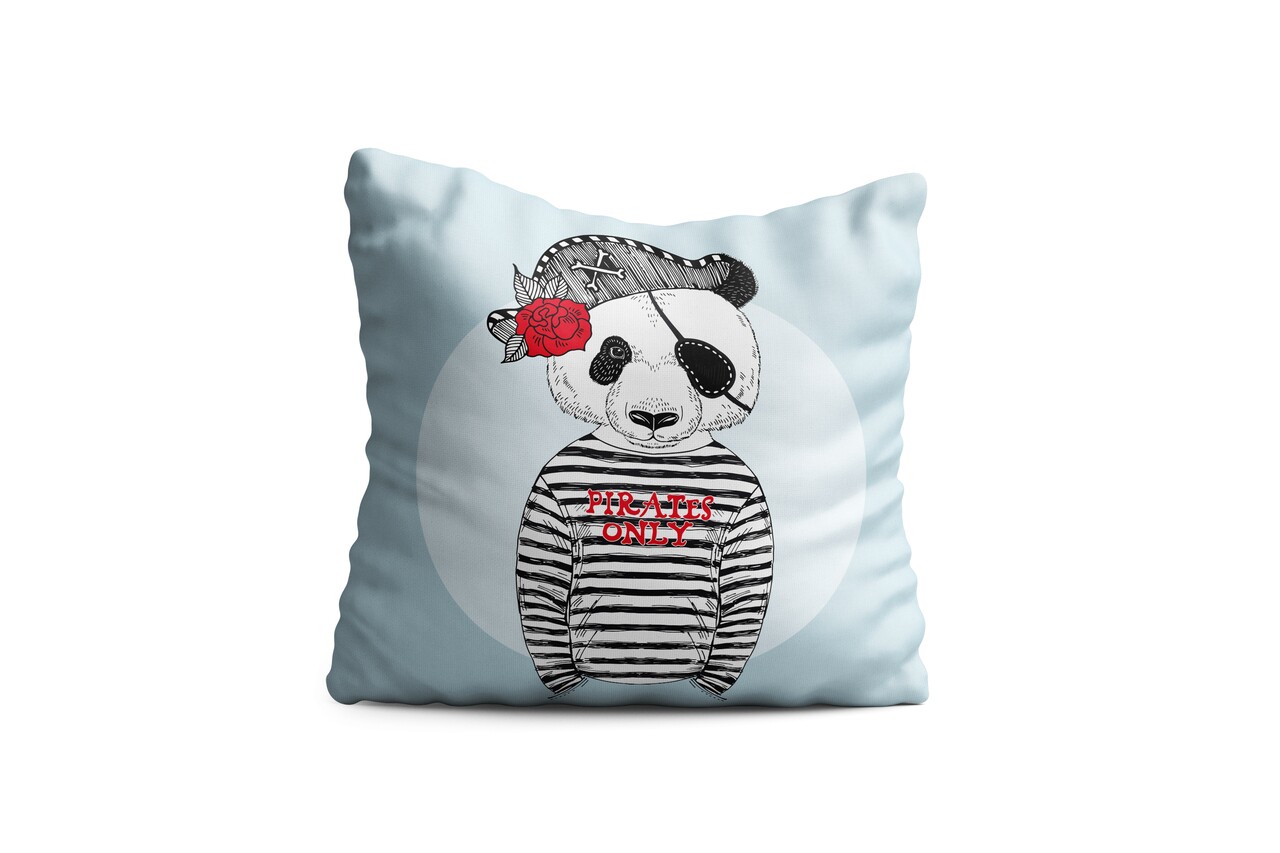 Reducere 49% - Perna decorativa Panda Pirate, Oyo Kids, 43x43 cm, poliester, multicolor 1 Perna decorativa Panda Pirate