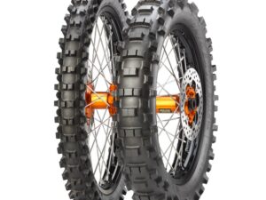 Metzeler - MCE 6 DAYS EXTREME - 140 80-18 [70M] [spate] Enduro Extreme - WDK LIME   Super Soft   Latime 140   Inaltime 80   Janta 18