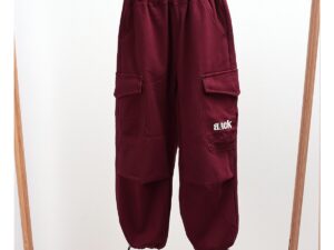 Pantaloni imblaniti