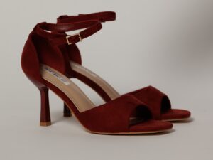 Sandale bordo elegante din piele intoarsa ecologica cu varf patrat