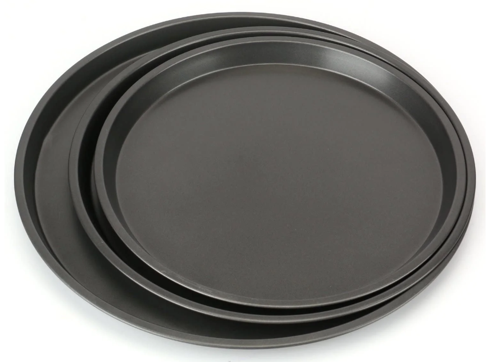 Reducere 56% - Set 3 tavi rotunde pentru pizza din teflon 1 Set 3 tavi rotunde pentru pizza din teflon