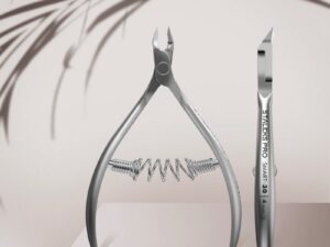 Cleste profesional Staleks Smart pentru cuticule NS-30-4