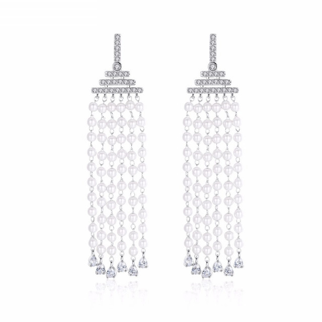 Reducere 30% – Cercei lungi cu perle Marlene 1 Cercei lungi cu perle Marlene