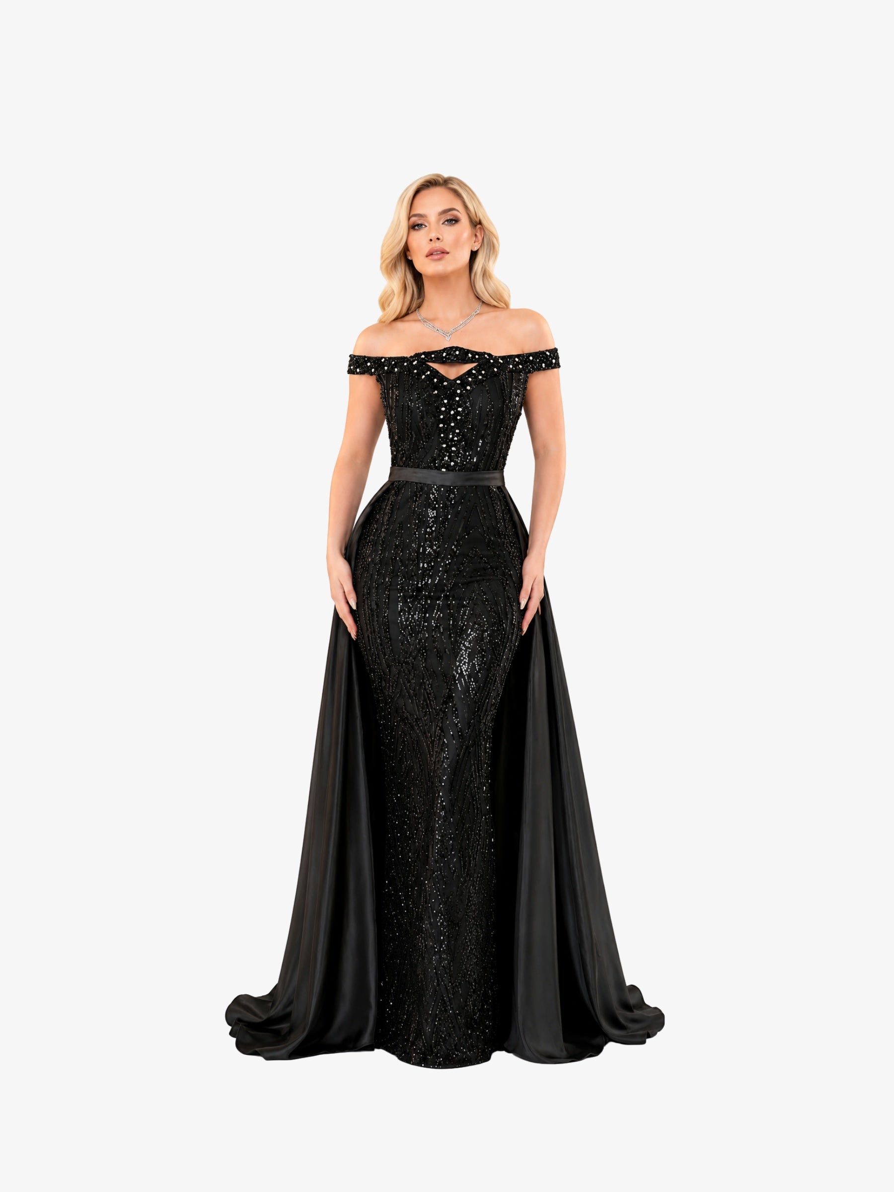 Reducere 44% – Rochie Lunga "Rebeca", Neagra - S 1 Rochie Lunga "Rebeca"
