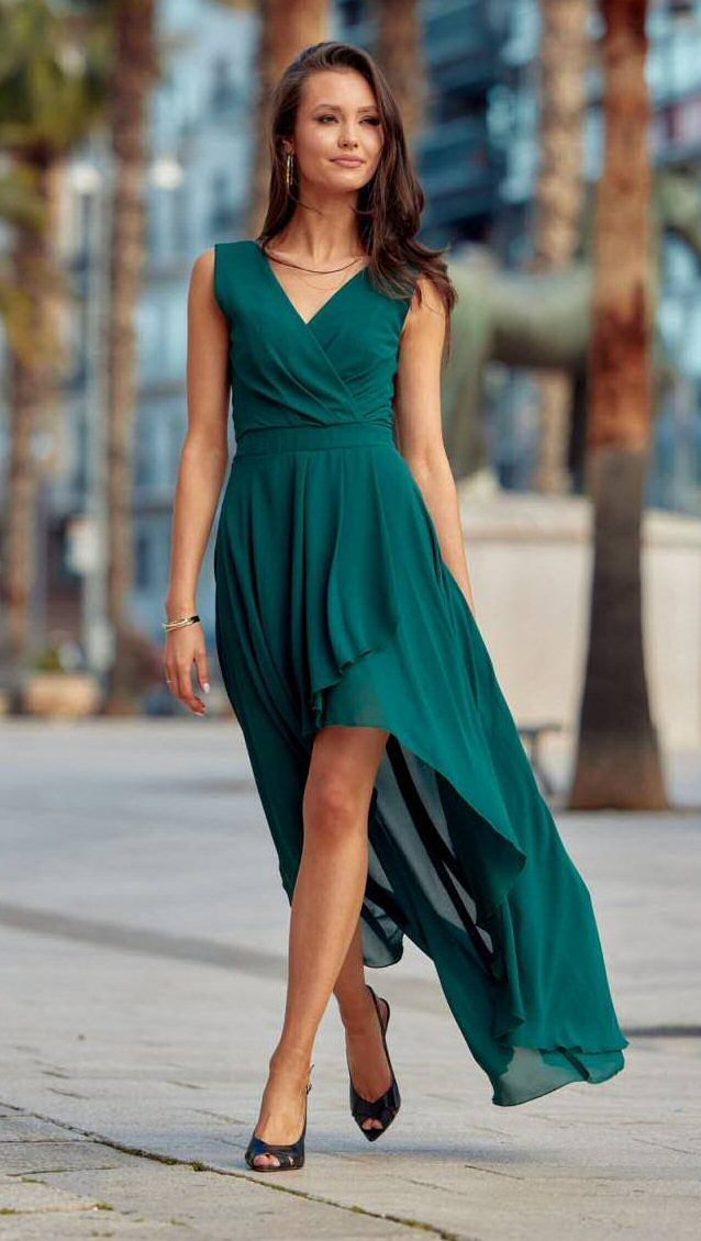 Reducere 18% – Rochie lunga verde din voal asimetrica vaporoasa petrecuta Fiona 1 Rochie lunga verde din voal asimetrica vaporoasa petrecuta Fiona