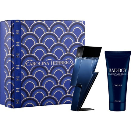 Reducere 18% – Set Cadou Parfum Bad Boy Cobalt, Carolina Herrera, 50ml + gel de duș 1 Set Cadou Parfum Bad Boy Cobalt
