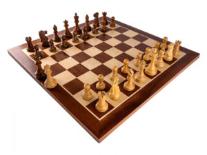 Combo set piese sah Staunton 6 New Executive cu tabla pliabila de mahon fara numerotatie