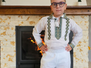 Compleu traditional baieti Ianis
