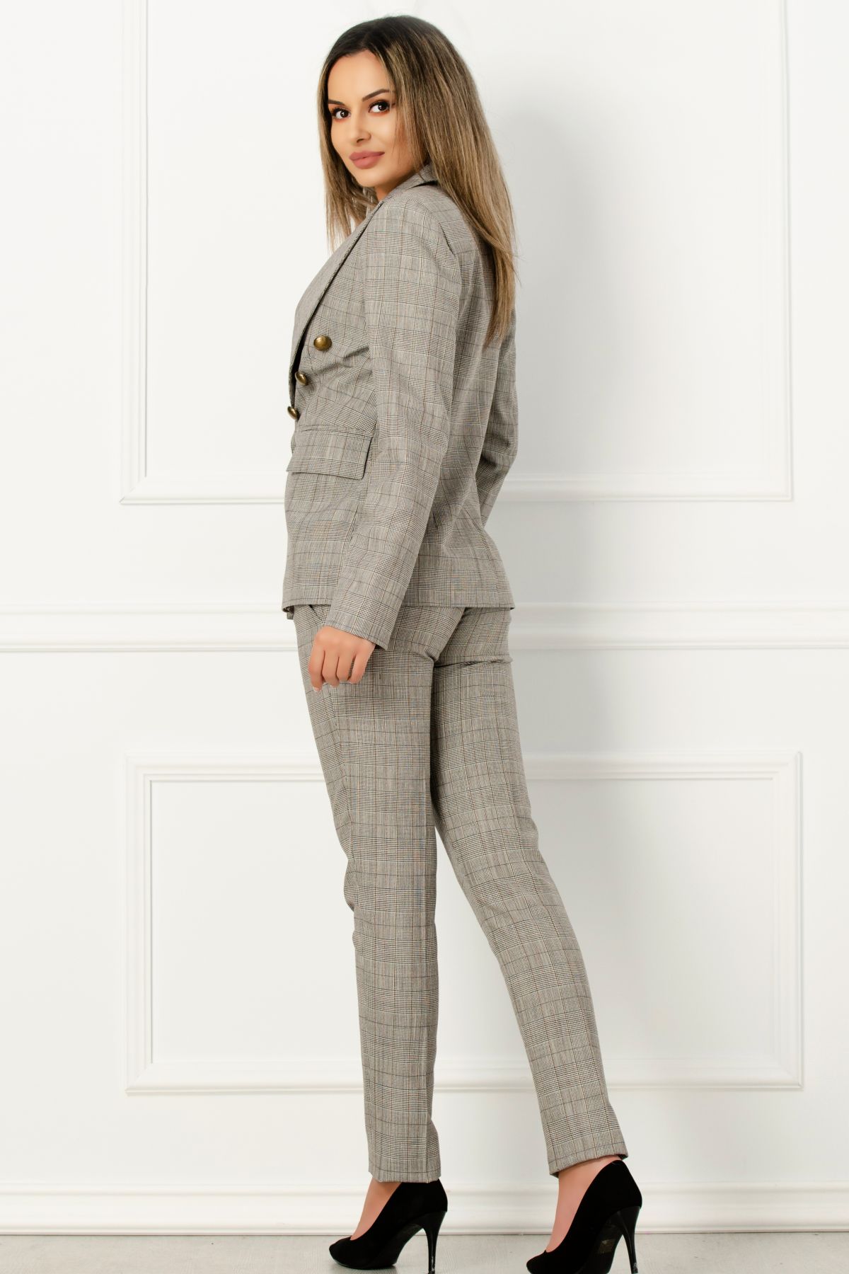 Reducere 35% – Pantaloni Effect office in carouri 2 Reducere 35% – Pantaloni Effect office in carouri - imagine 2