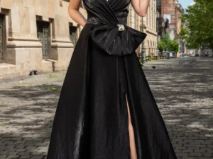 Rochie de seara pretioasa din organza Carlota cu funda maxi si strassuri